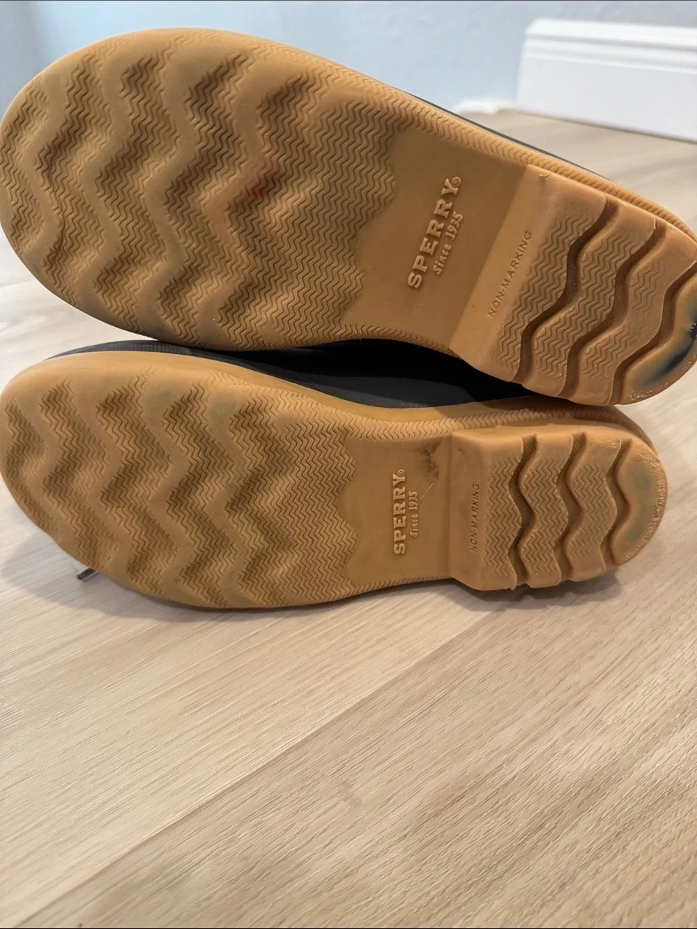 Sperry Kids Brown Leather and Black Rubber Winter/ Rain Boots